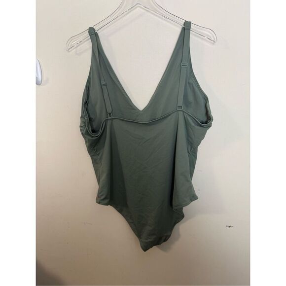 Everlane Womens One Piece Swimsuit XXS Herb Green Deep V-Neck Fully Lined XXL - Picture 2 of 3
